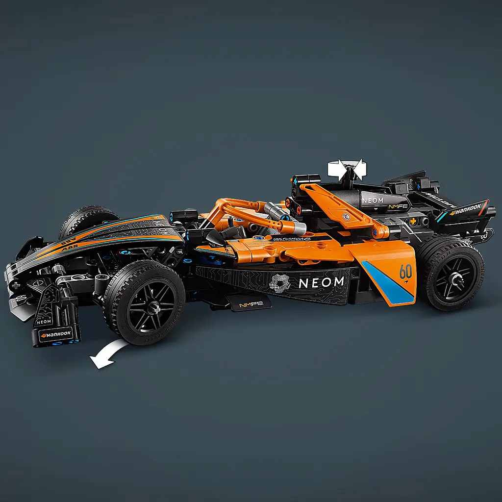 Конструктор LEGO Technic Автомобіль для перегонів NEOM McLaren Formula E 452 деталі (42169) - фото 5