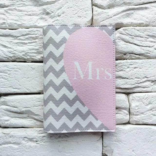 Обкладинка для паспорта Напів-серце Mrs 2 (сірий) - фото 2