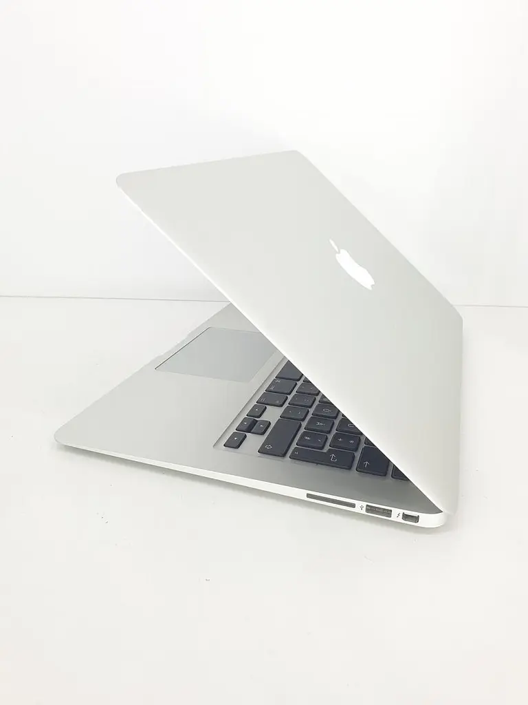 Ноутбук Apple MacBook Air 7,2 A1466 (FVFVJ0SYJ1WV) (i5-5350U/8/256SSD) - Class A - фото 3