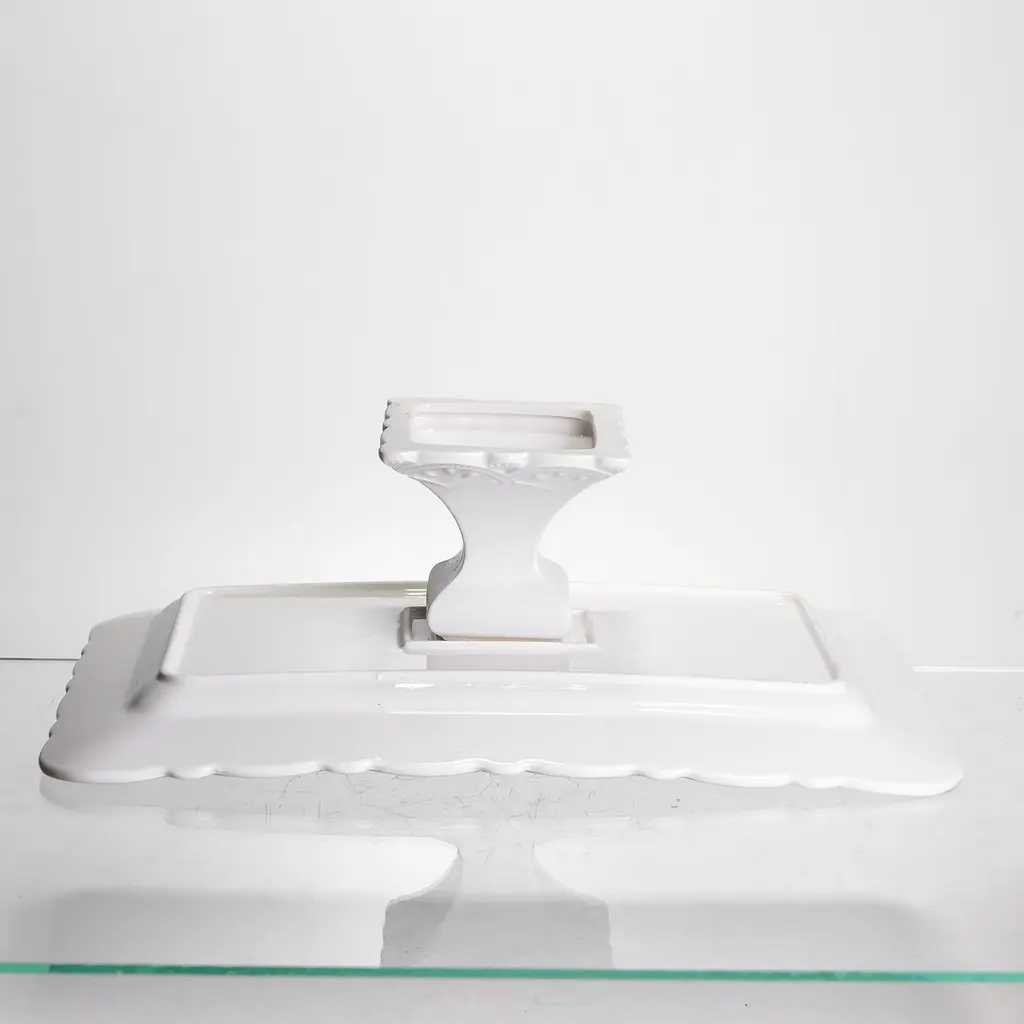 Тортівниця порцелянова  Yiwu  White Square 35.5х35.5 см квадратна на ніжці Yiwu 120-YH-HG060 - фото 7