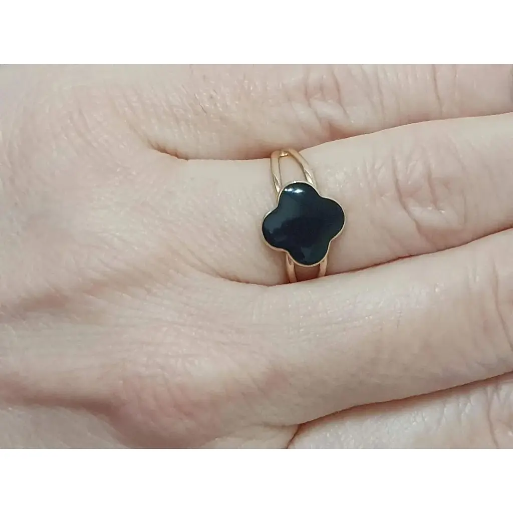 Золоте кільце Родинні коштовності Конюшина з емаллю. 1710556 17 - фото 2