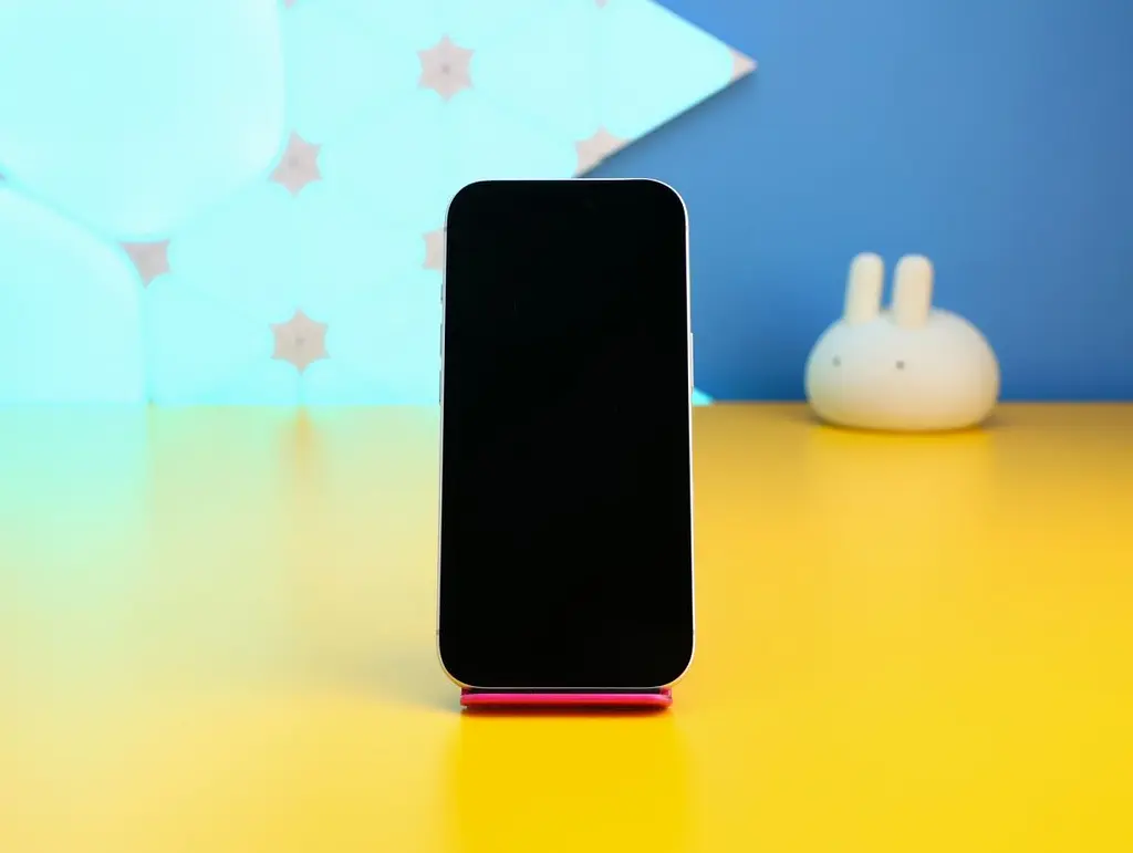 Смартфон Apple iPhone 17 Pro 256GB eSim Silver (MG7K4) Б/У [174814] - фото 4
