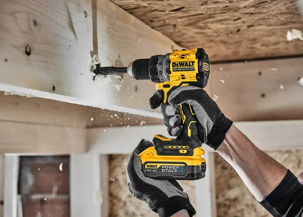 Дриль-шурупокрут акумуляторний DeWalt з АКБ та ЗП DCD800H2T - фото 3