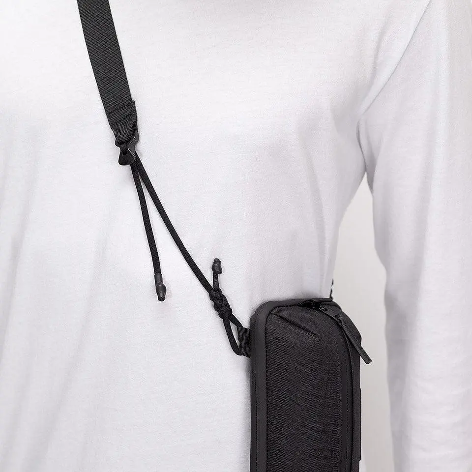 Якісна сумка на ремені Ucon Mateo Bag Black чорна 489104206619 black - фото 4