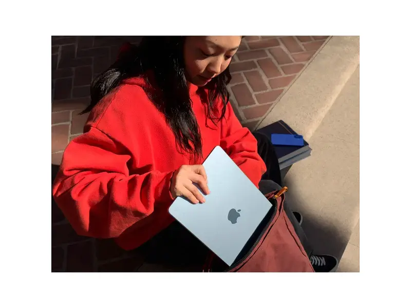 Ноутбук Apple MacBook Air 13,6 2025 Sky Blue (MC6T4) - фото 8