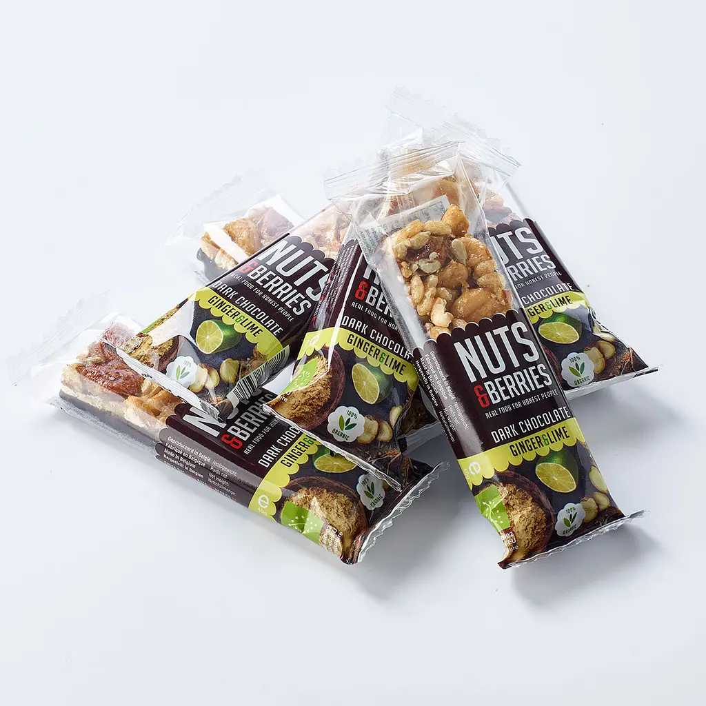 Батончик Nuts & Berries ореховый с имбирем, лаймом и черным шоколадом органический 40 г - фото 3