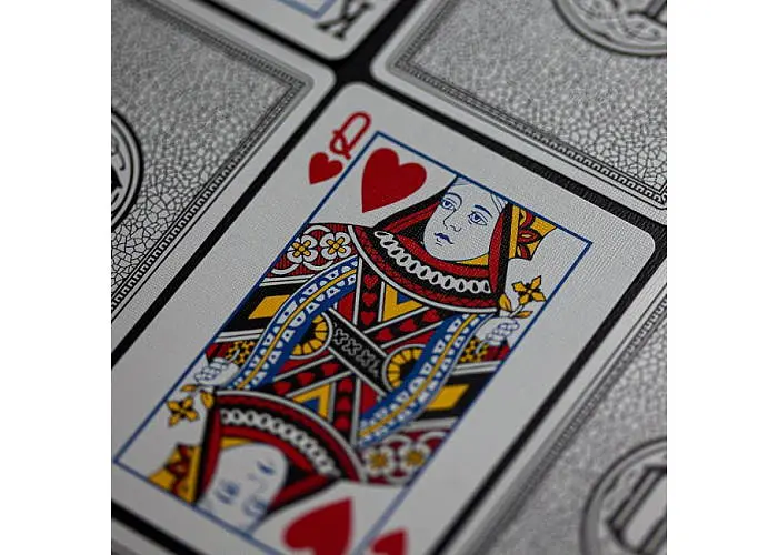 Карти гральні United States Playing Card Company Smoke & Mirrors 15th Anniversary Editon - Smoke (white box) (ВР_SMAES) - фото 9