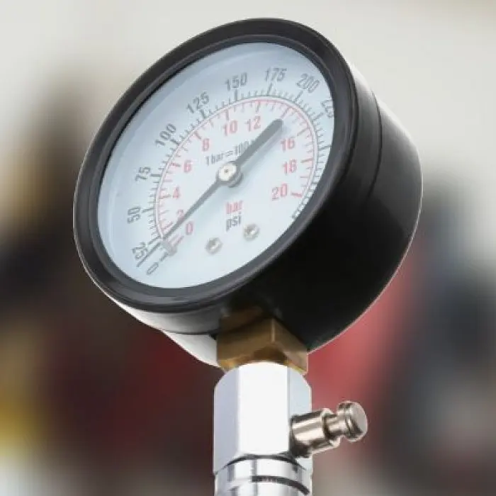 Компрессометр для бензиновых двигателей в кейсе INTERTOOL AT-4001 - фото 4