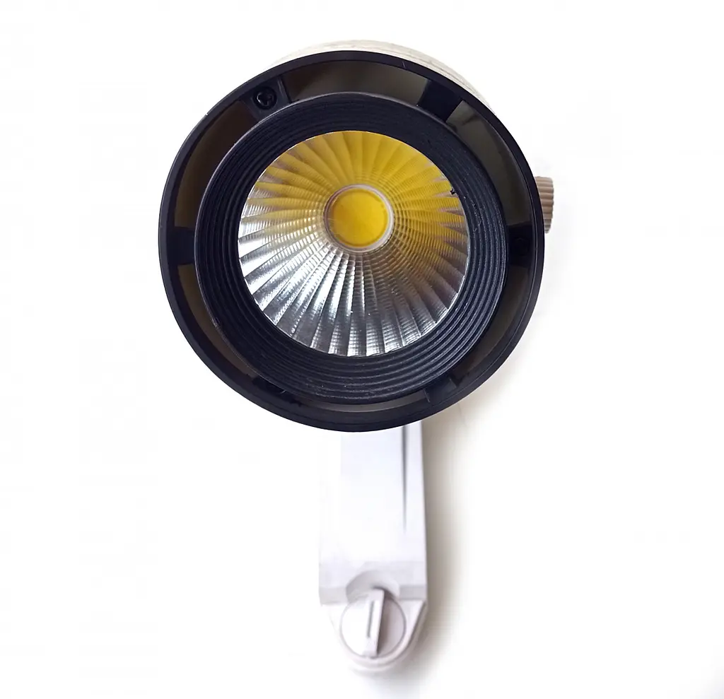 Светильник трековый LED 416/10W WW WH Brille 32-091 - фото 6