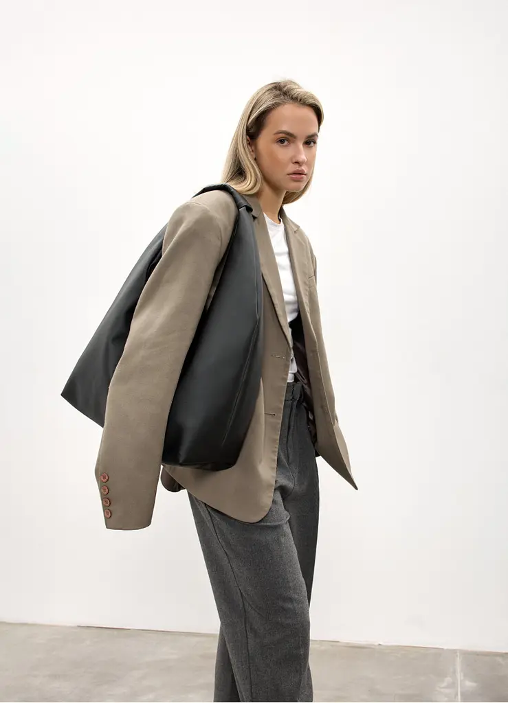 Сумка жіноча Sambag HOBO L чорний 34 х 37 х 16 см (53300001) - фото 2