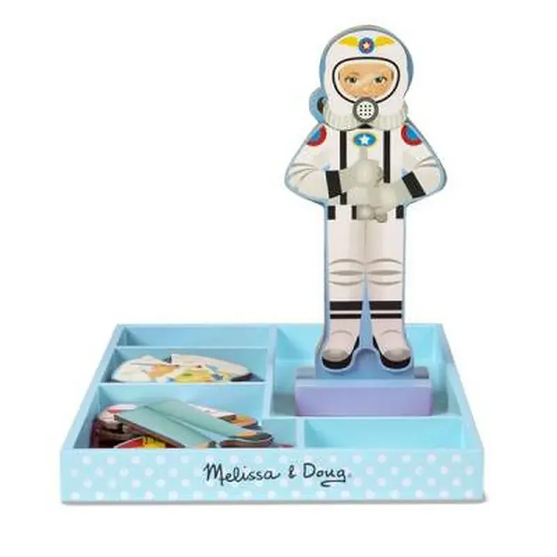 Ігровий набір Melissa&Doug Магнітна вдягалка Джулія (MD5164) - фото 3
