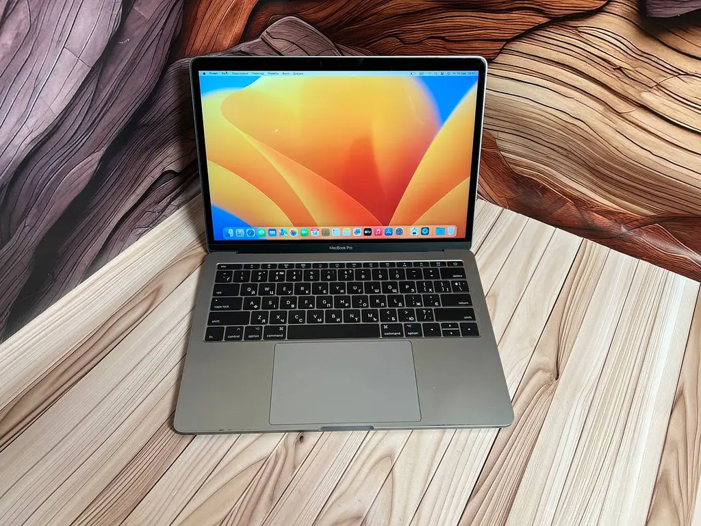 Б/в Ноутбук Apple MacBook Pro 13" 2017 A1708 i7-7660U/16/500 (C02W70PSHV2H)