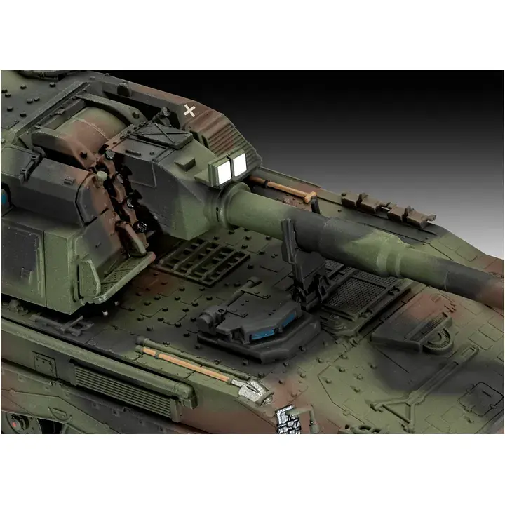 Збірна модель-копія Revell набір САУ Panzerhaubitze 2000 (версія UA) (RVL-63347) - фото 3
