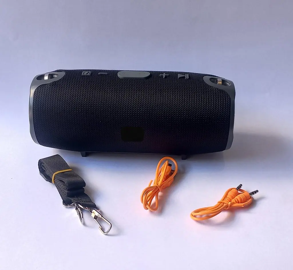 Портативна акумуляторна Bluetooth колонка бездротова 25см переносна акустика бумбокс USB MP3 FM UKC Wireless Speaker UKC Xtreme - фото 6