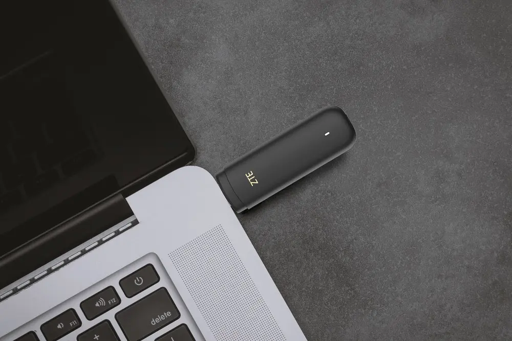 4G USB Модем ZTE (F30 Pro) - фото 5