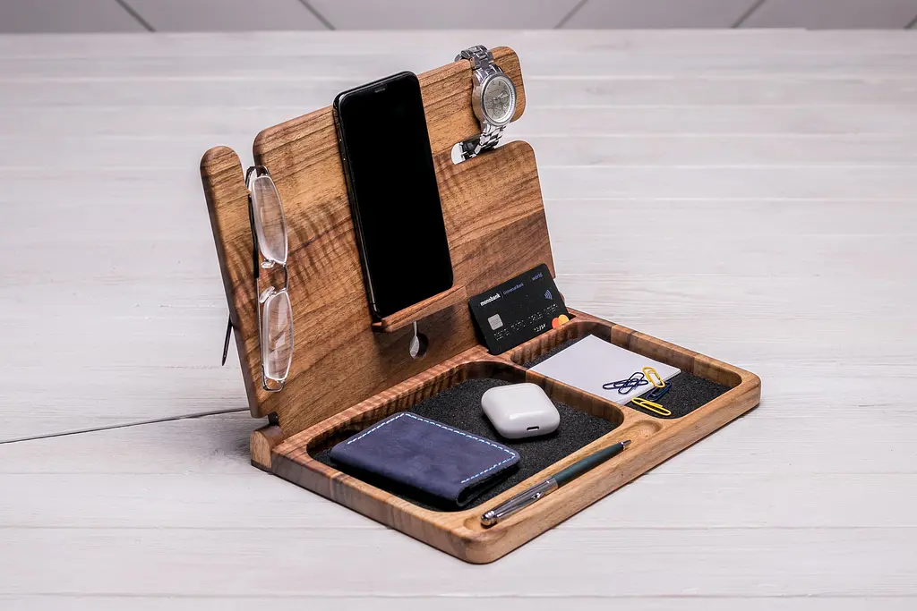 Дерев'яний органайзер для гаджета ecoWalnut 300x231x210 мм - фото 6