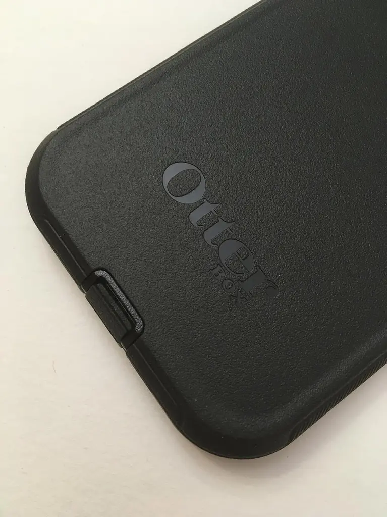 Чохол протиударний з кліпсою OtterBox Defender 77-65401 для iPhone 12/12 Pro (6.1") Black - фото 10