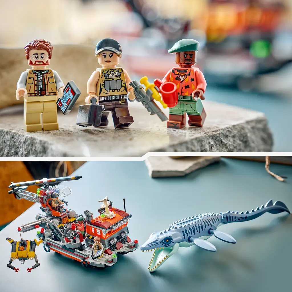 Конструктор LEGO Jurassic World Напад мозазавра на човен 703 ел. (77983) - фото 9