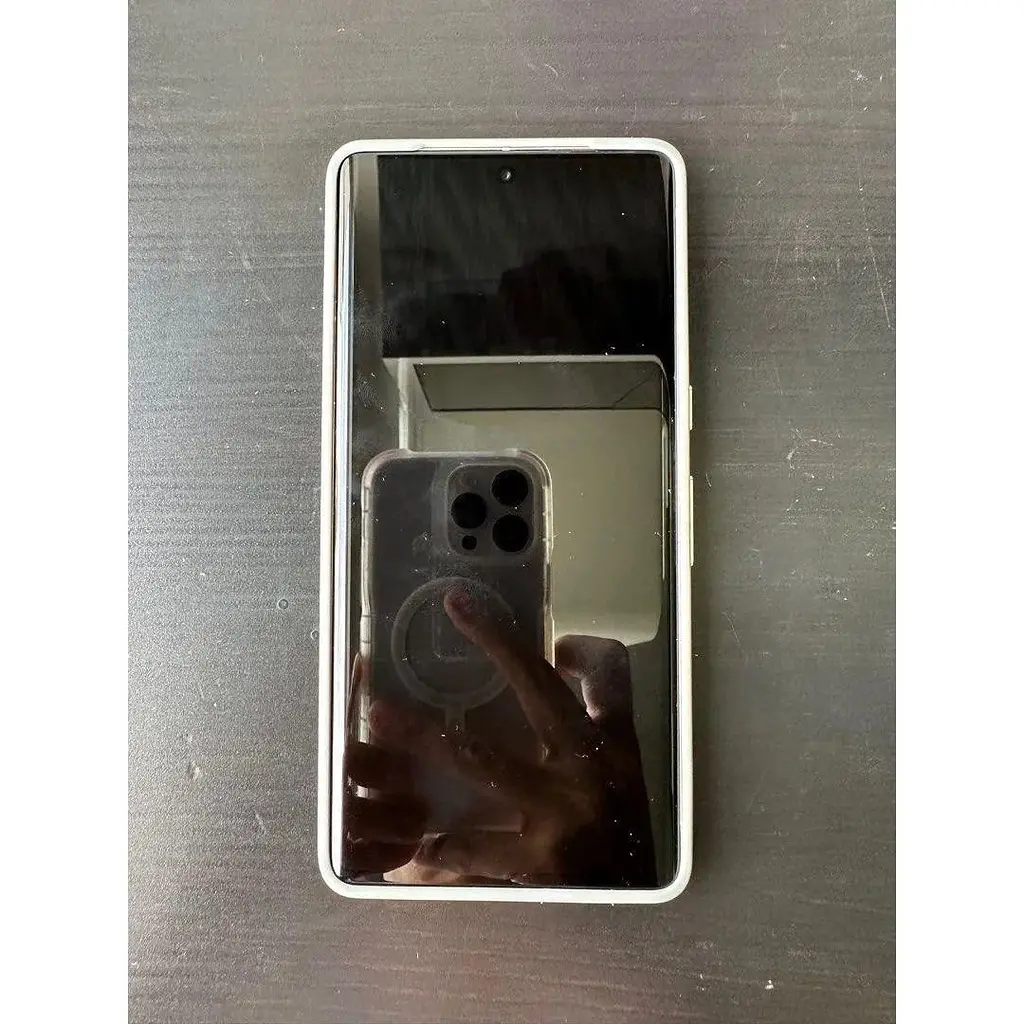 Противоударный оригинальный чехол Google Official Soft Shell Case для Pixel 7 Pro (6.7") Chalk (GA04451) - фото 10