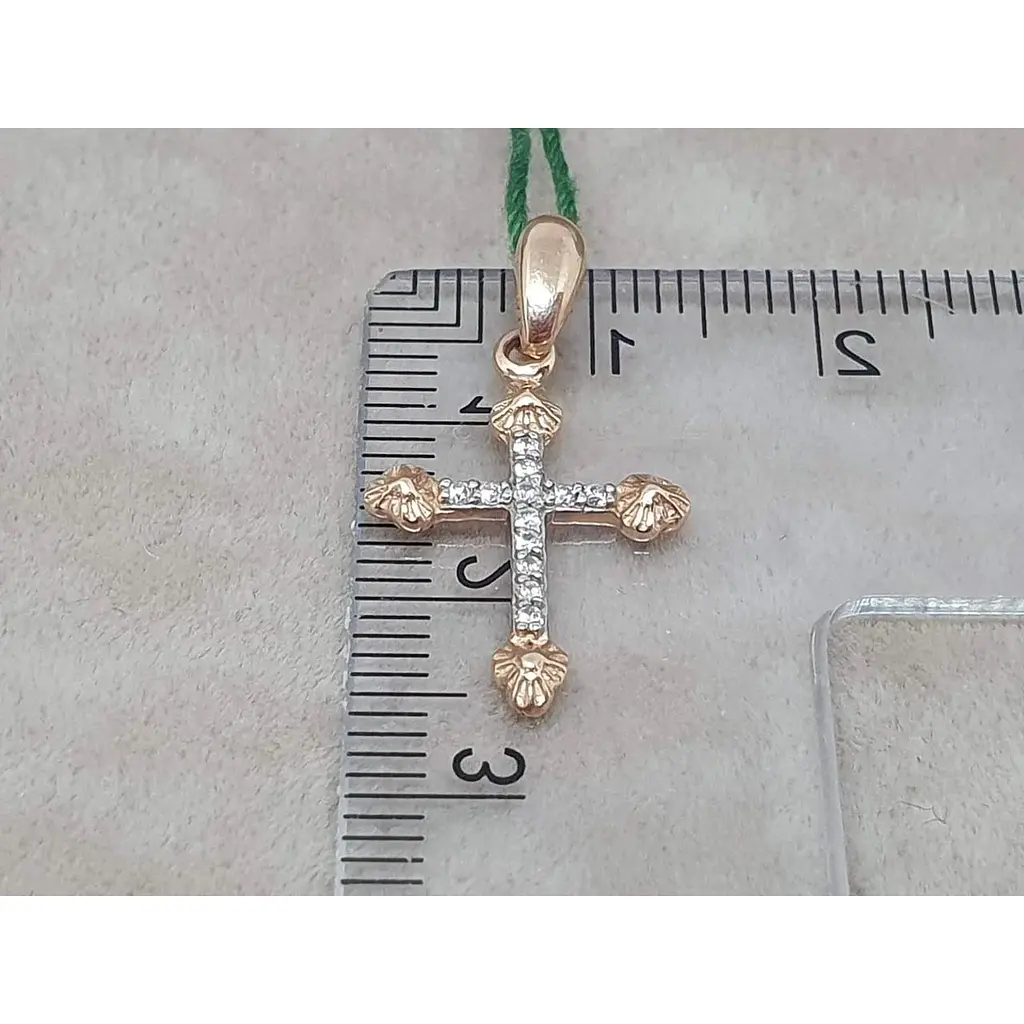 Золотий хрестик ЮЗ "Багет" з діамантами. 3996 - фото 3