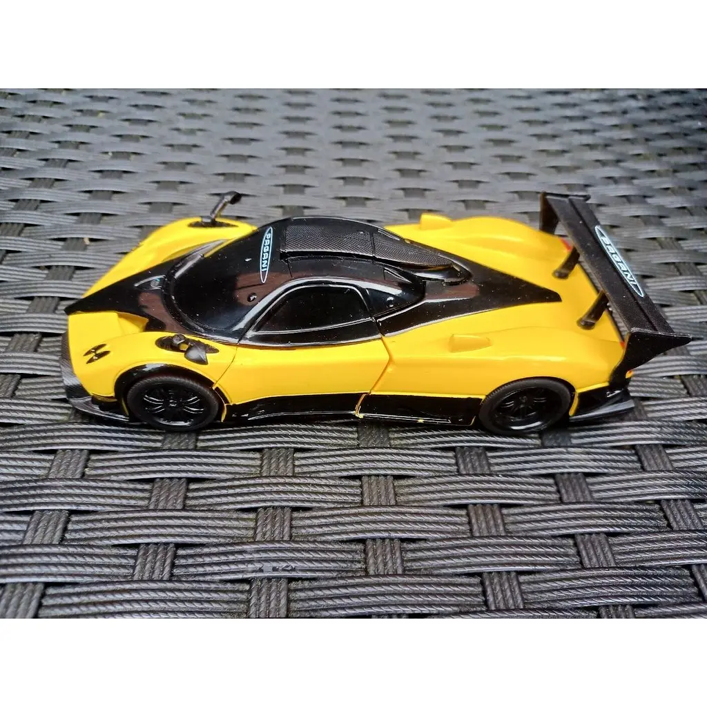 Игрушечная автомодель трансформер Rastar Pagani Zonda R 1:32 (61900) - фото 2