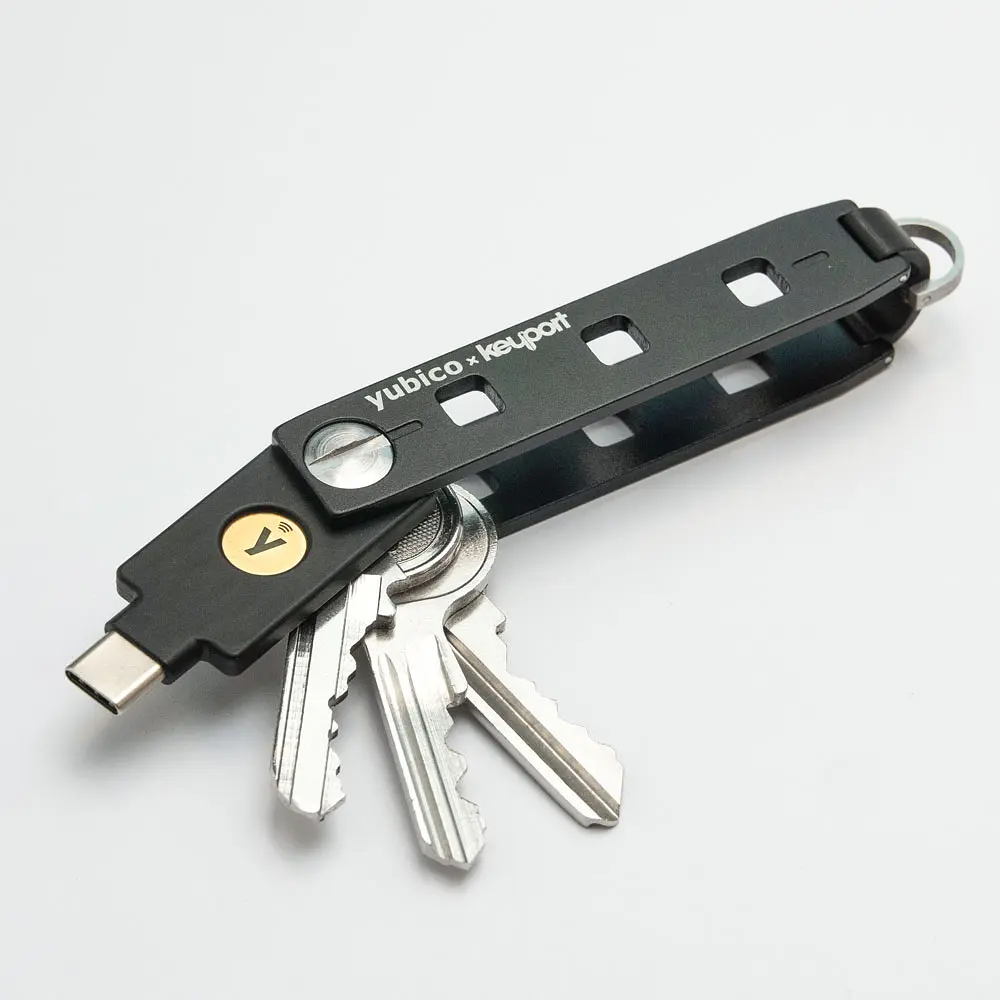 Апаратний ключ Yubico Yubikey Security Key C NFC USB Type-С (1177087) - фото 7