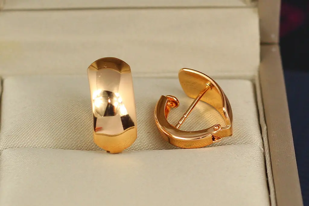Сережки Xuping Jewelry італійка 1.8 см золотисті - фото 2