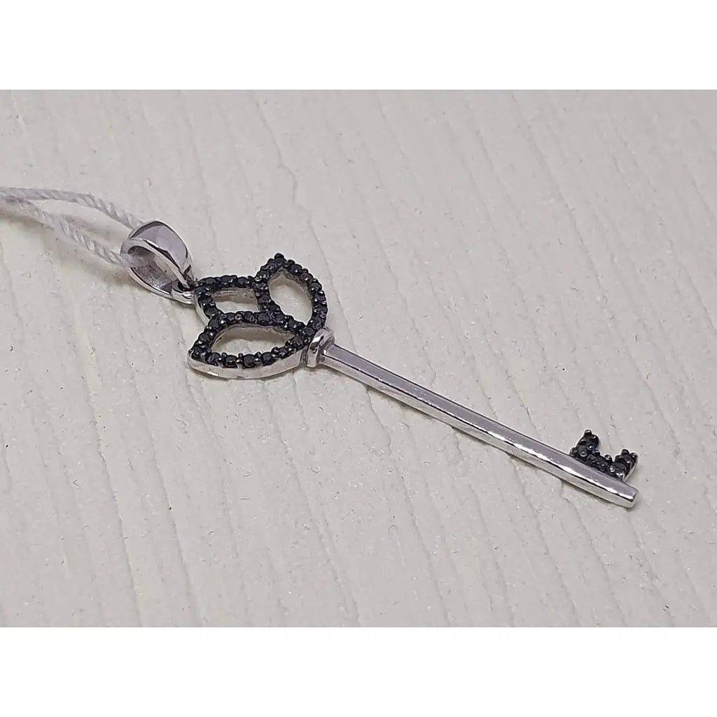 Золота підвіска ЮЗ "Багет" Ключик з чорними діамантами. 3846/1 - фото 2