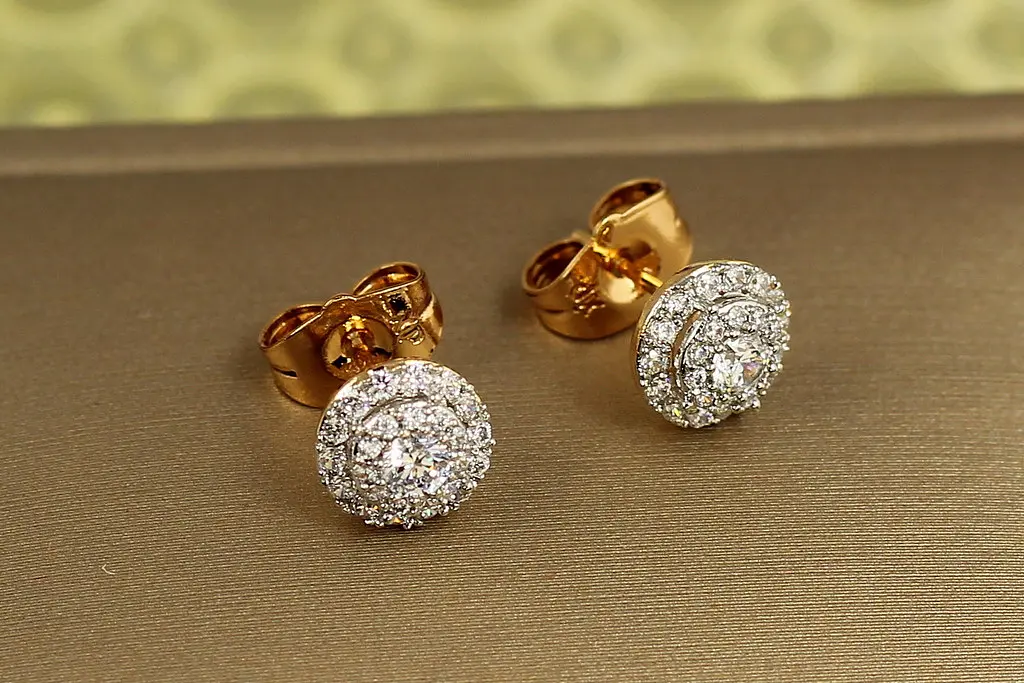 Сережки гвоздики Xuping Jewelry Гіза з родієм 8 мм золотисті