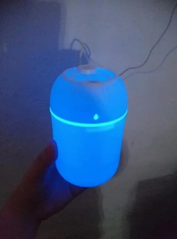 Зволожувач повітря + нічник humidifier colorful 330ml білий - фото 10