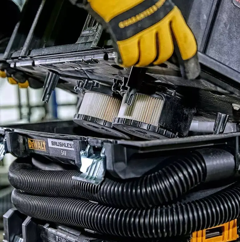 Пилосос мережевий DeWALT з АКБ та ЗП (DCV586MT2) - фото 4