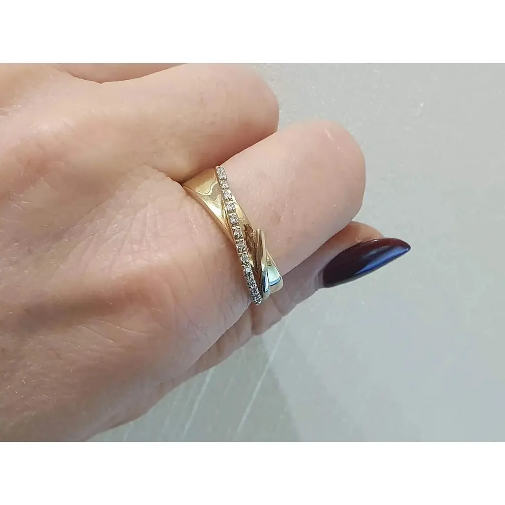 Золоте кільце Гаразд з діамантами. 3022222 20 - фото 2