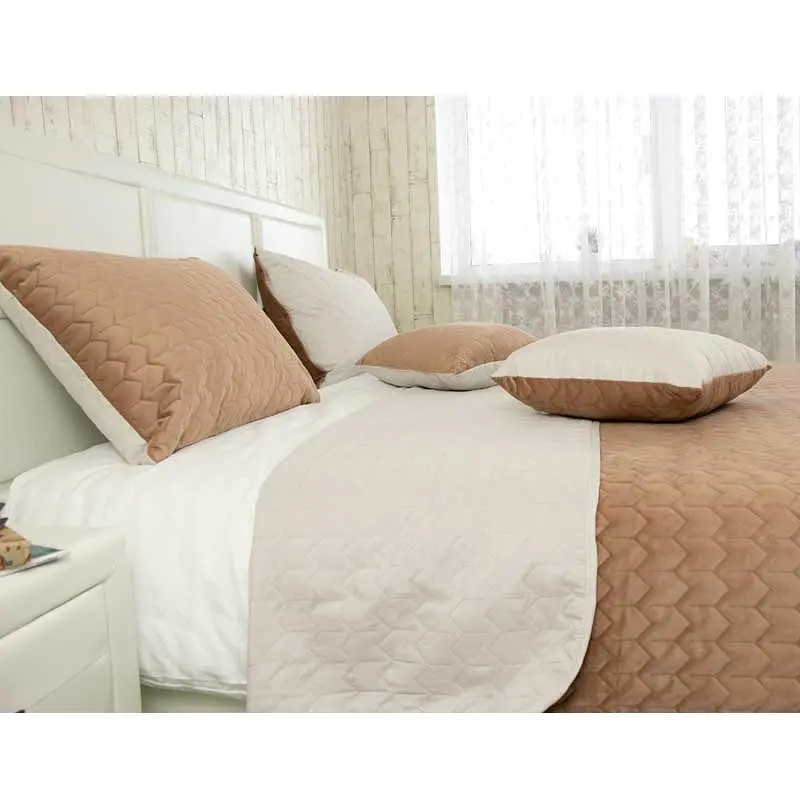 Декоративне покривало Руно VeLour Latte, 220x180 см, бежевий (340.55_Latte) - фото 3