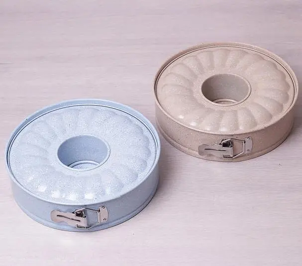 Форма Marble для випічки роз'ємна зі змінним дном для кексу Kamille Ø26х7 см kuh0006944