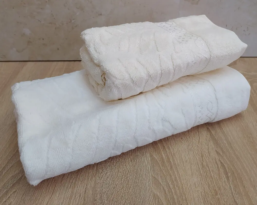 Набір турецьких махрових рушників 50х90+70х140 Gulcan Jacquard Cotton Lux Akasya Krem - фото 2
