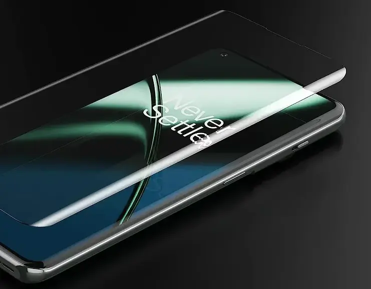 Защитное стекло DK для OnePlus 12 UV Curved 018108 clear 2 шт. - фото 3