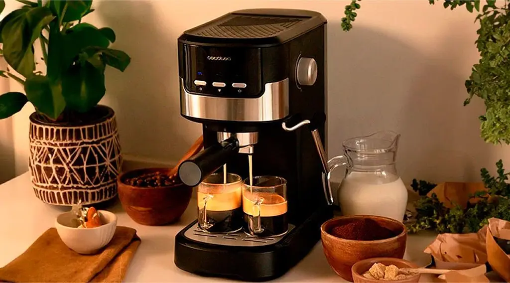 Кофеварка рожковая Cecotec Power Espresso 20 Pecan [CCTC-01724] [109548] - фото 3