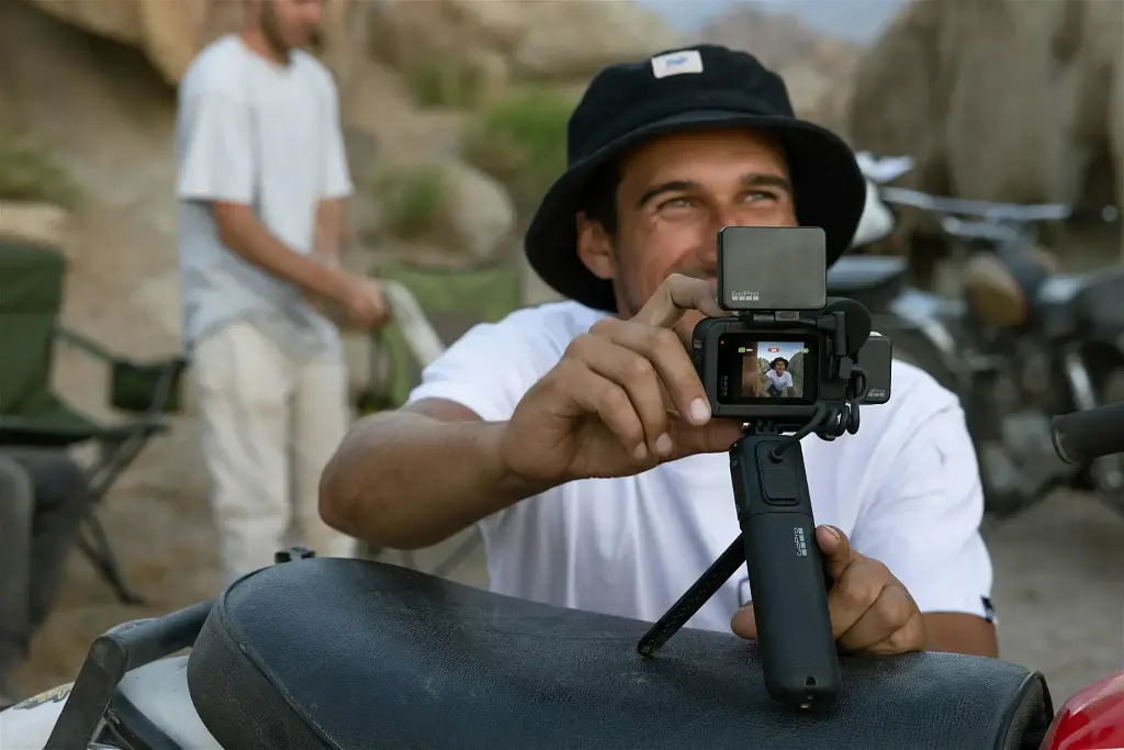 Екшн-камера GoPro HERO 12 Creator Edition Bundle Black (CHDFB-121-EU) - фото 9