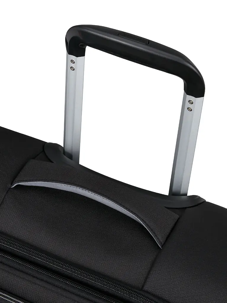 Валіза 55 См American Tourister CLOUDRIDER JET BLACK 55x40x23(25) MJ4*09004 - фото 3