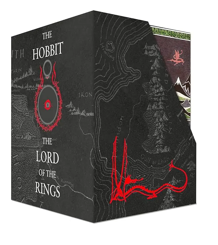 The Hobbit & The Lord of the Rings Gift Set. A Middle-earth Treasury - фото 2