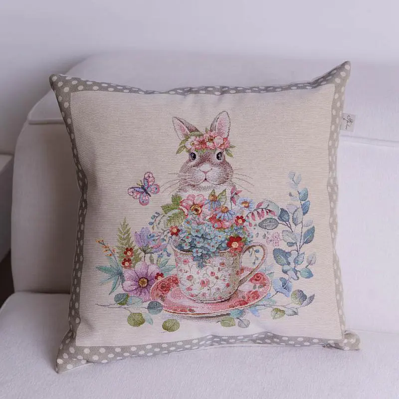 Подушка Прованс Очарование Заяц гобелен 45х45 см (44284) - фото 3