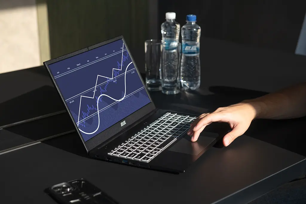 Ноутбук 2E Imaginary 15.6' FHD IPS AG, Intel i5-1335U, 16GB, F1TB, UMA, DOS, Чорний (NL57AU-15UA23) - фото 4