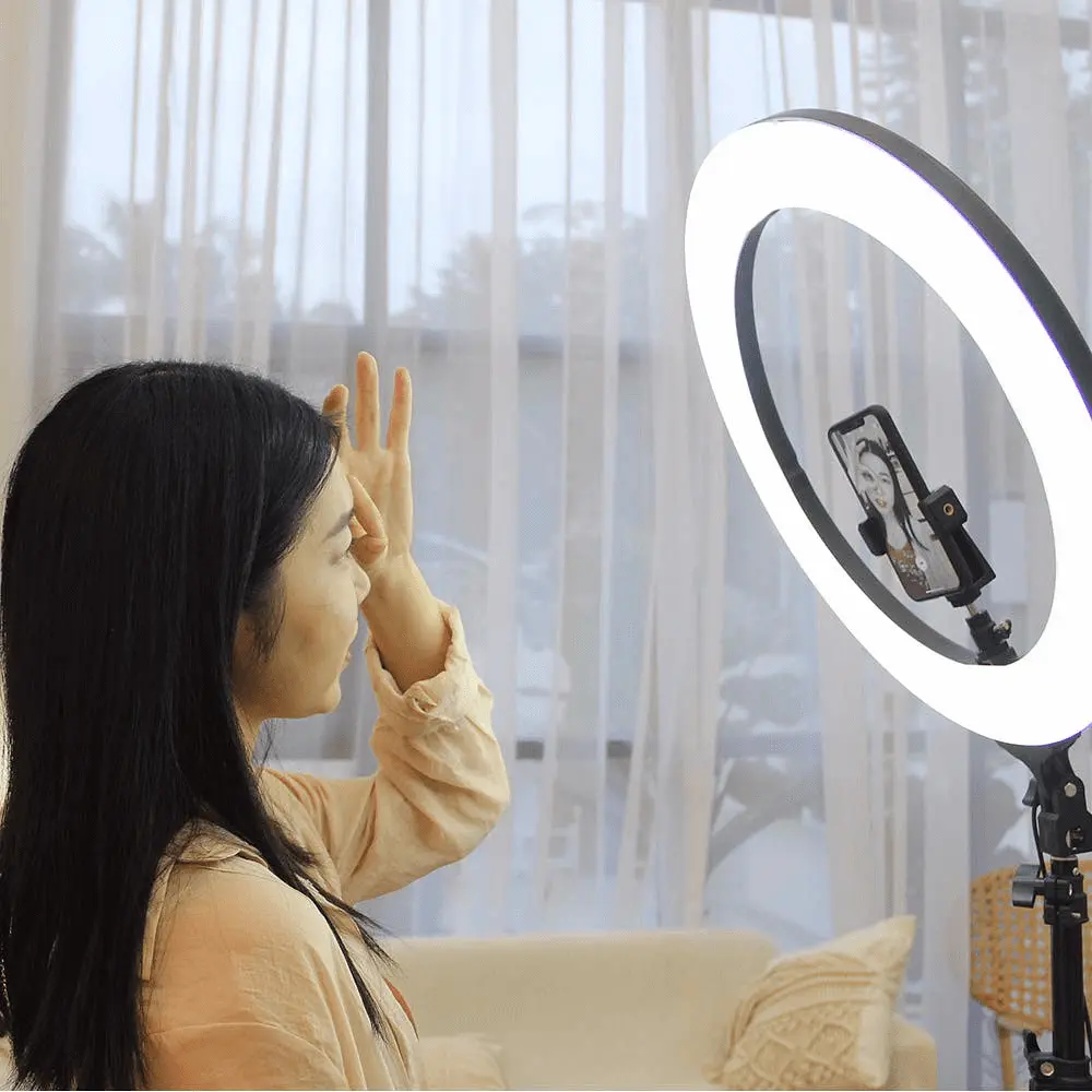 Держатель с кольцевым освещением GRAND 18" ZM448 180cm Tripod Stand лампа со штативом - фото 9