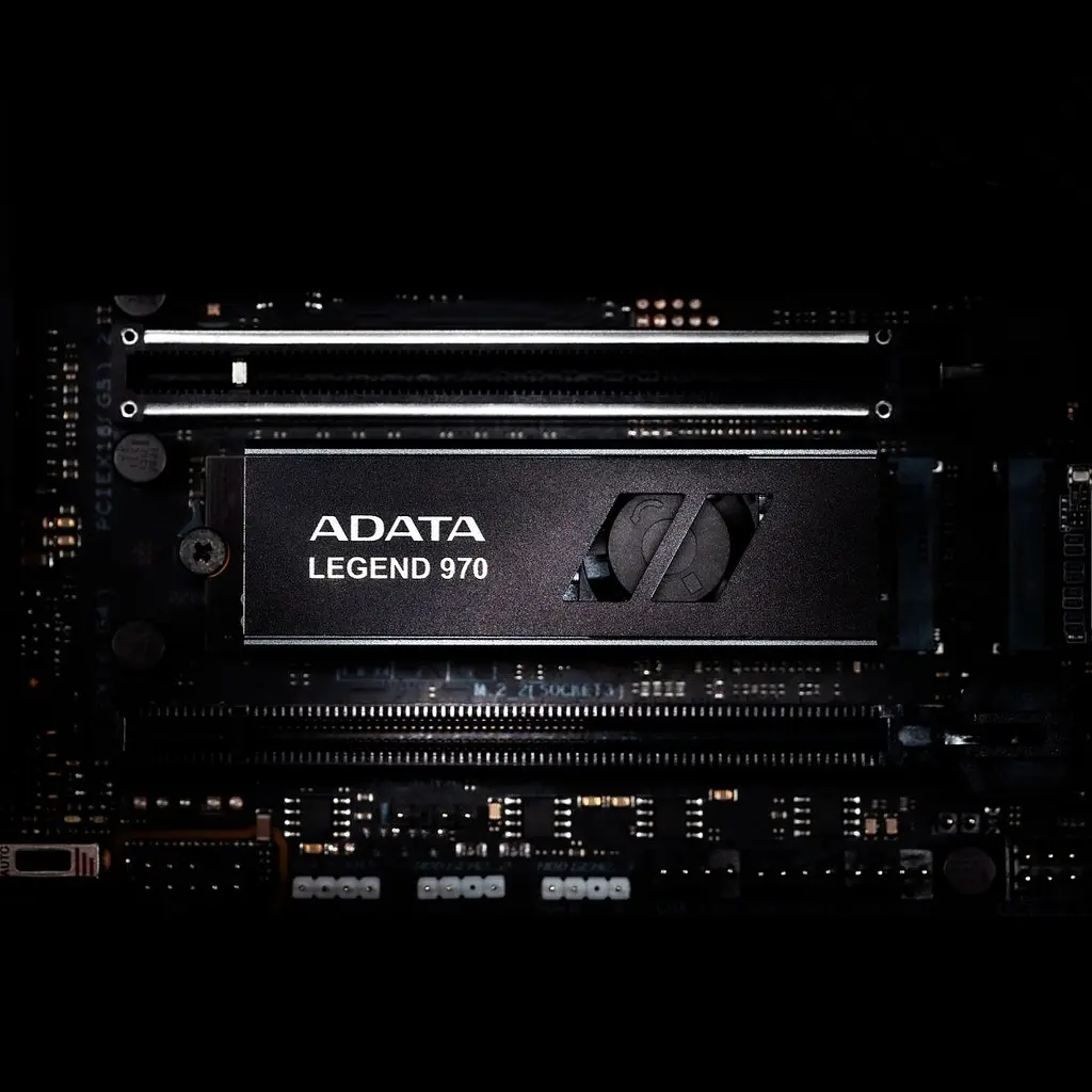 SSD накопитель ADATA Legend 970 1TB [SLEG-970-1000GCI] [135456] - фото 9