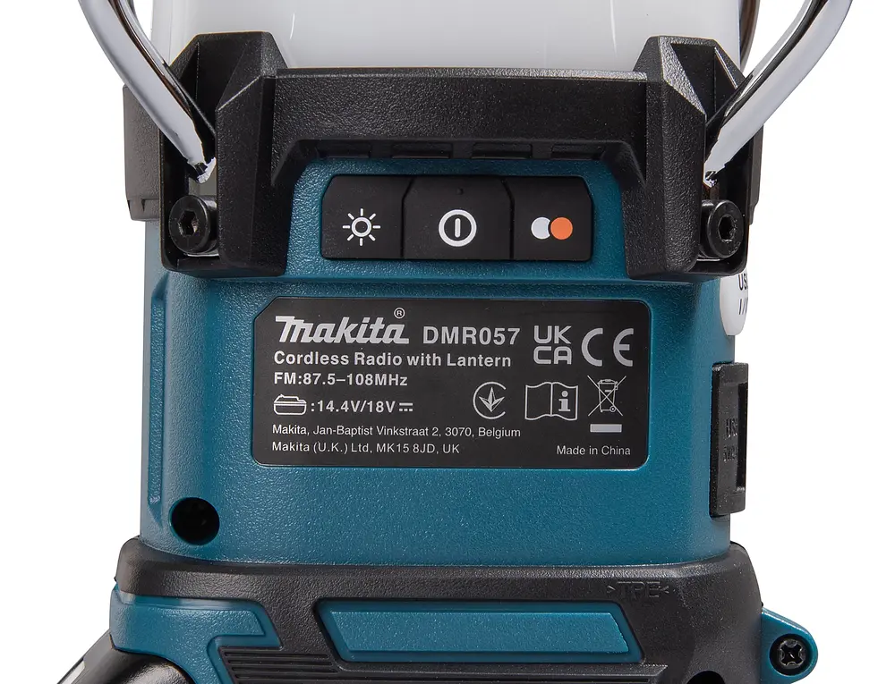 Радіоприймач з ліхтарем акумуляторний Makita DMR057 (LXT, Bluetooth, USB, FM, 3 Вт, 310 Лм, без акумуляторів та зарядного пристрою) - фото 7