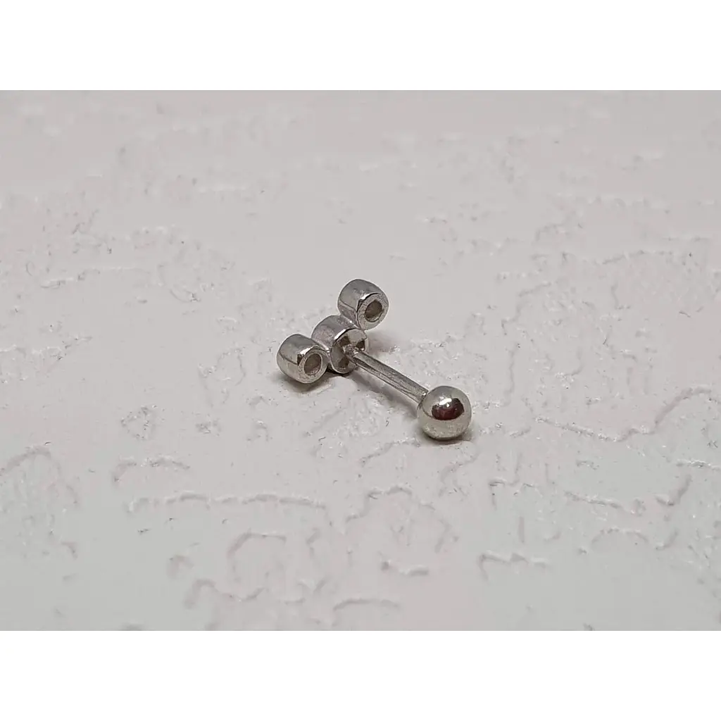 Серебряная серьга для пирсинга хеликса Ирий с фианитами. 40069ШТ - фото 4