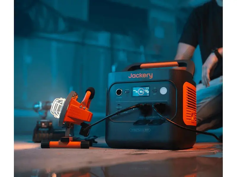 Зарядна станція Jackery Explorer 2000 V2 - фото 8