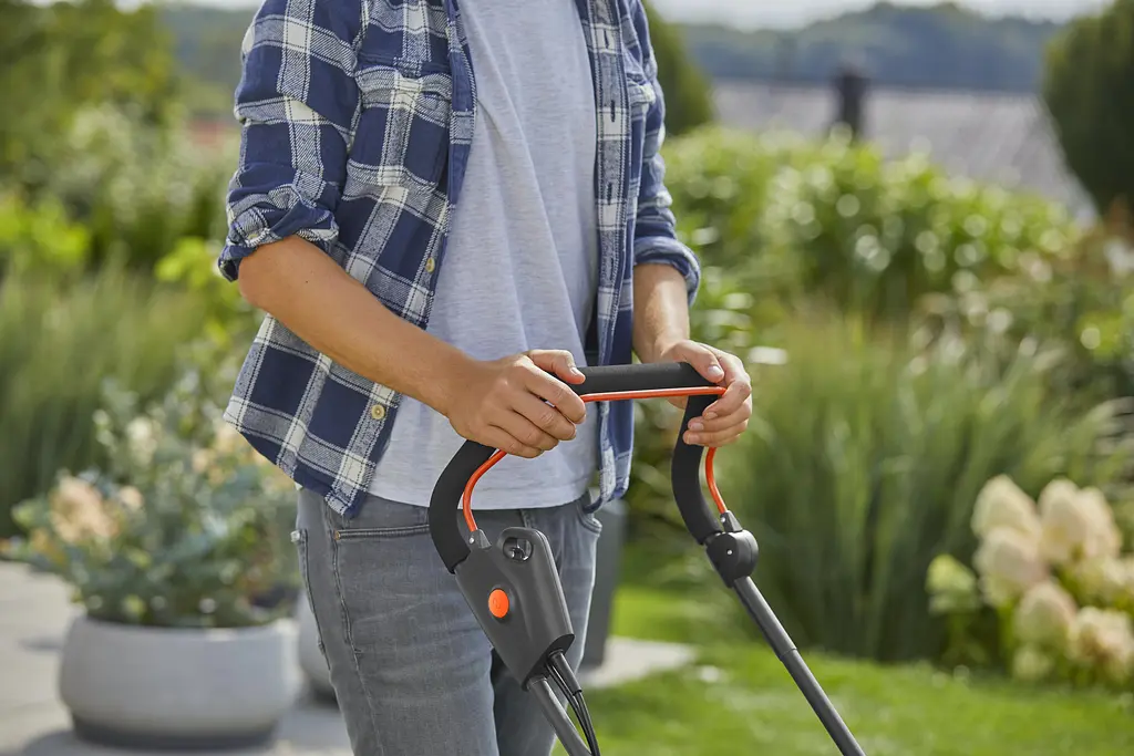 Електрична газонокосарка Gardena PowerMax 37/1800 G2 (14637-20) - фото 3