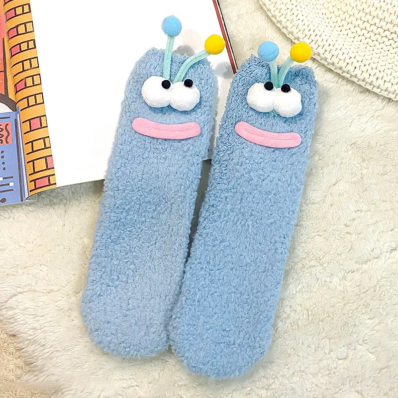 Шкарпетки дитячі флісові у вигляді блакитної гусениці One Size 4103