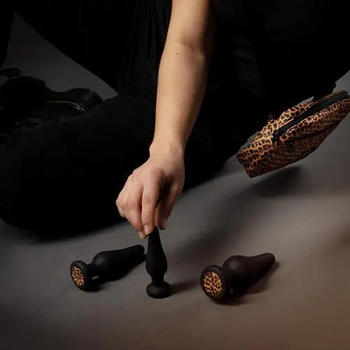 Набір анальних пробок Panthra Kesia 3 шт. (чорний) - фото 8